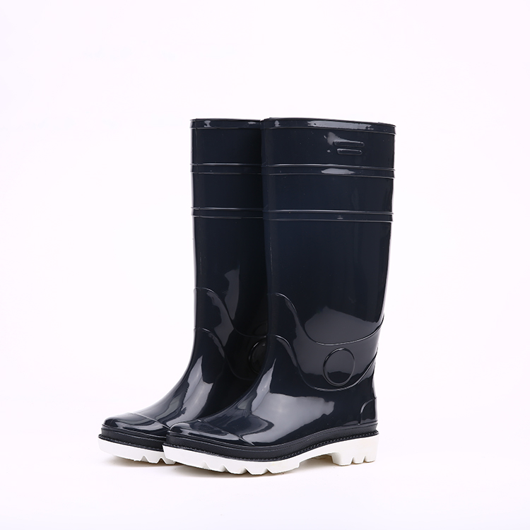 6. Boots nan travay
